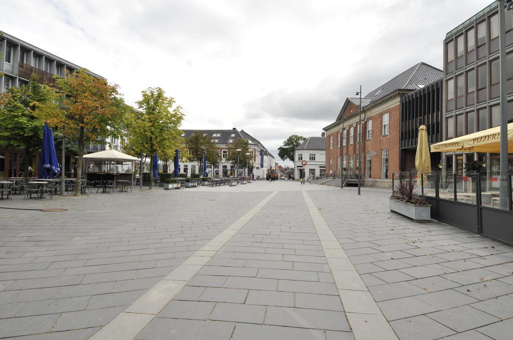 Hotel Lynggaarden Herning Exterior photo